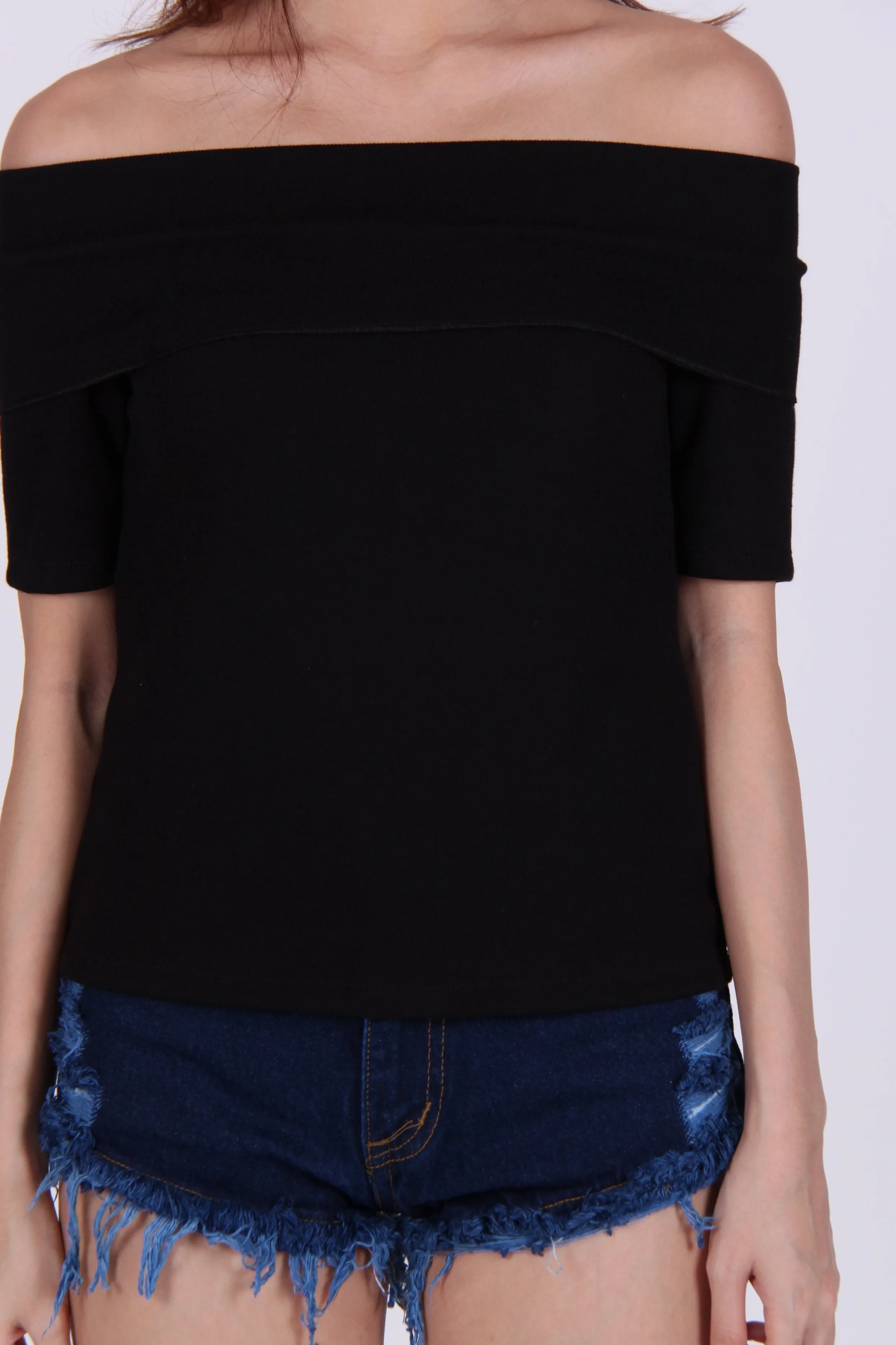 Basic Ribber Off Shoulder Top in Black