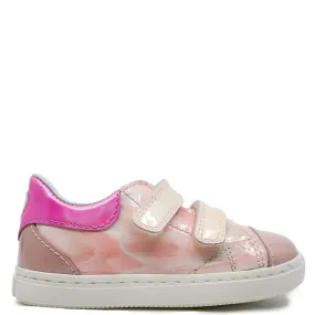 Beberlis Pink Patent Heart Velcro Baby Sneaker