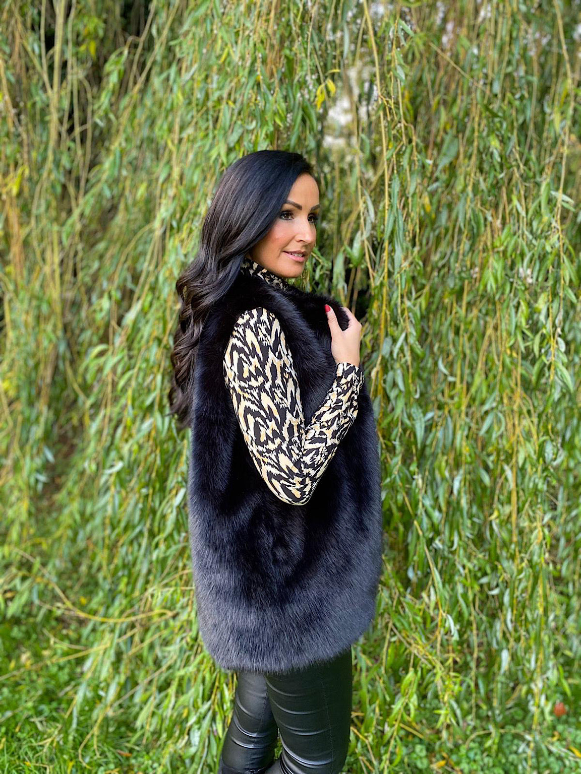 Black Faux Fur Lined Gilet