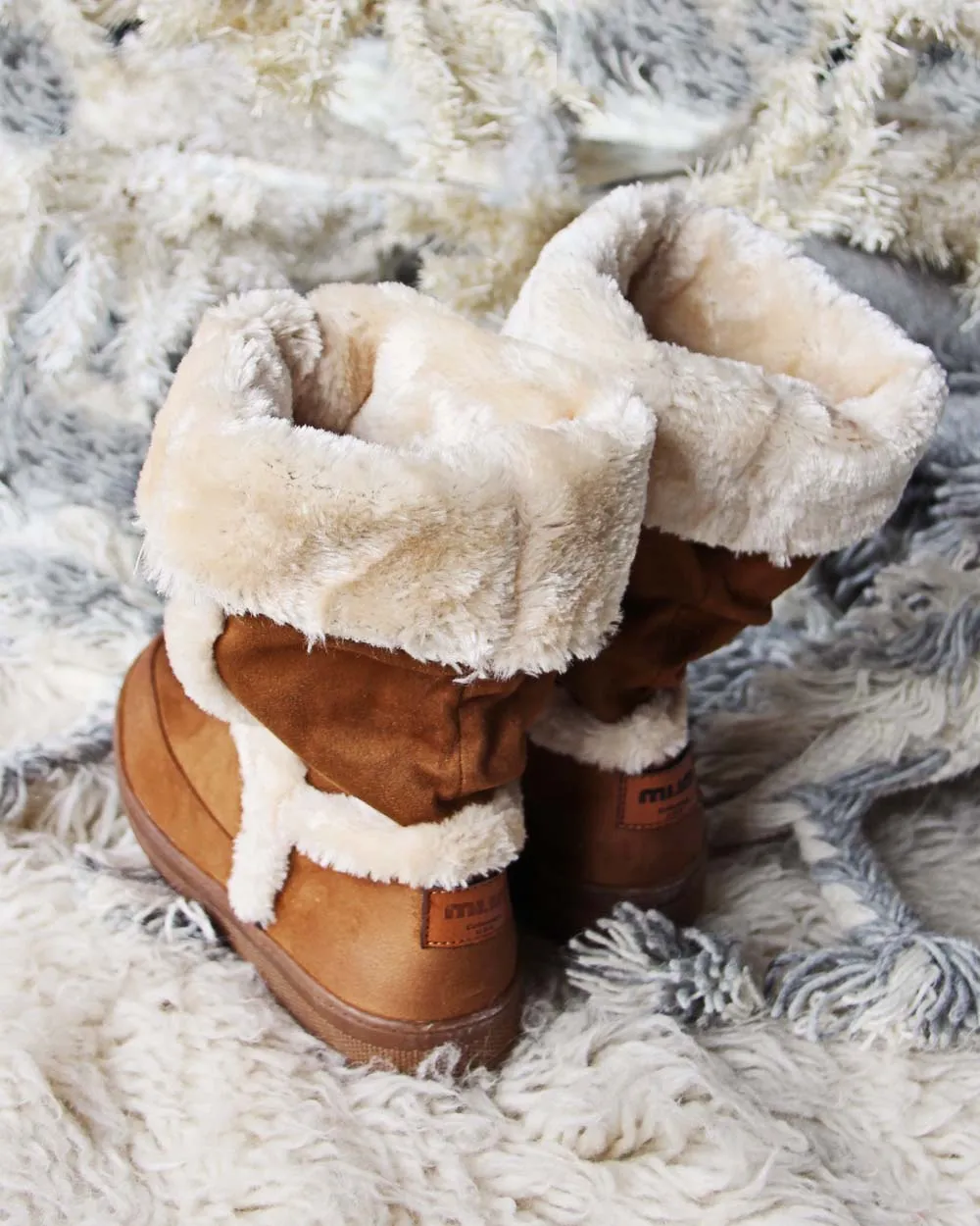 Cascade Cozy Boots