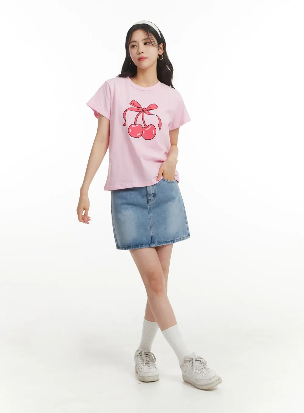 Cherry Graphic Tee OM405