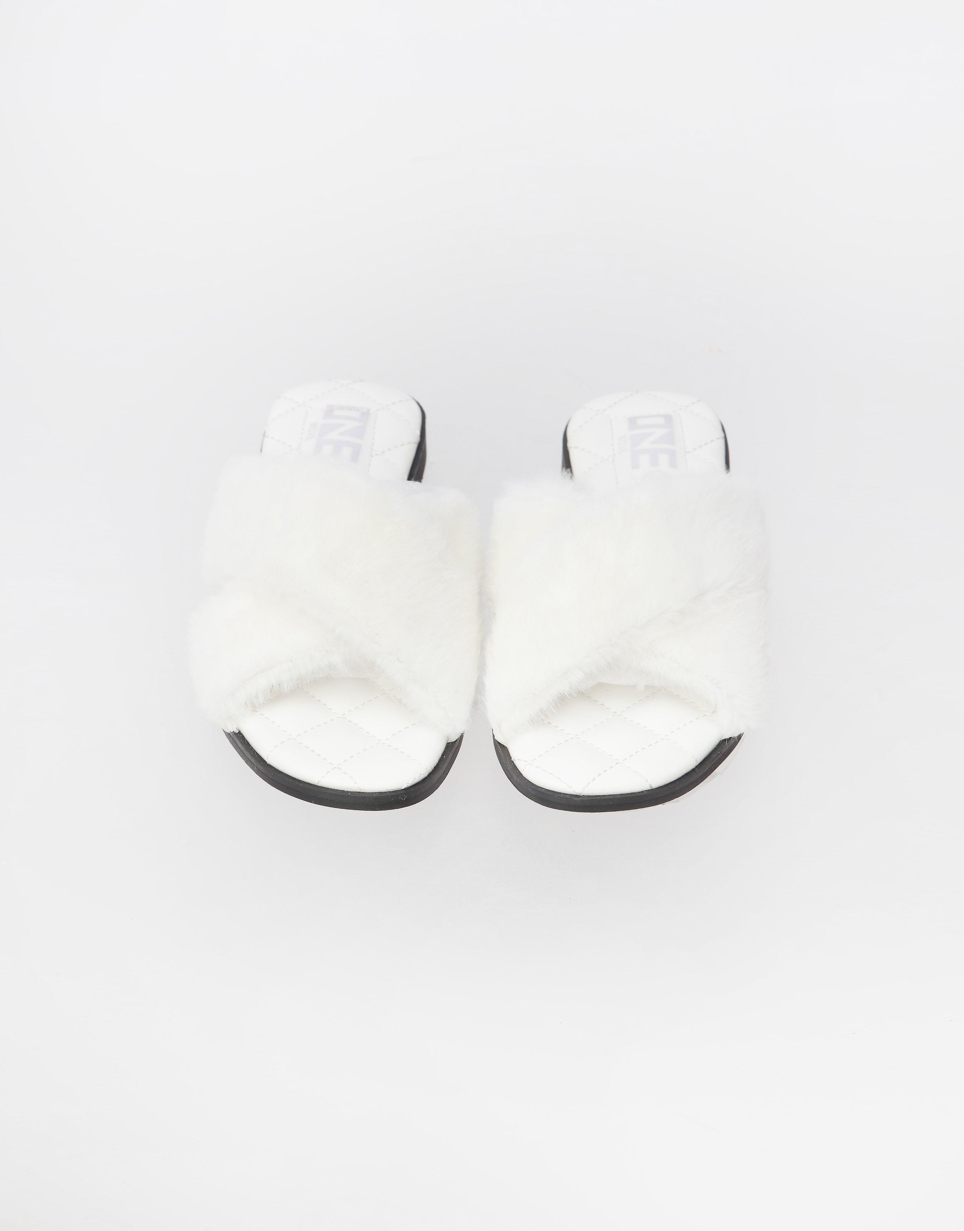 Comfort Casual Fur Slipper White