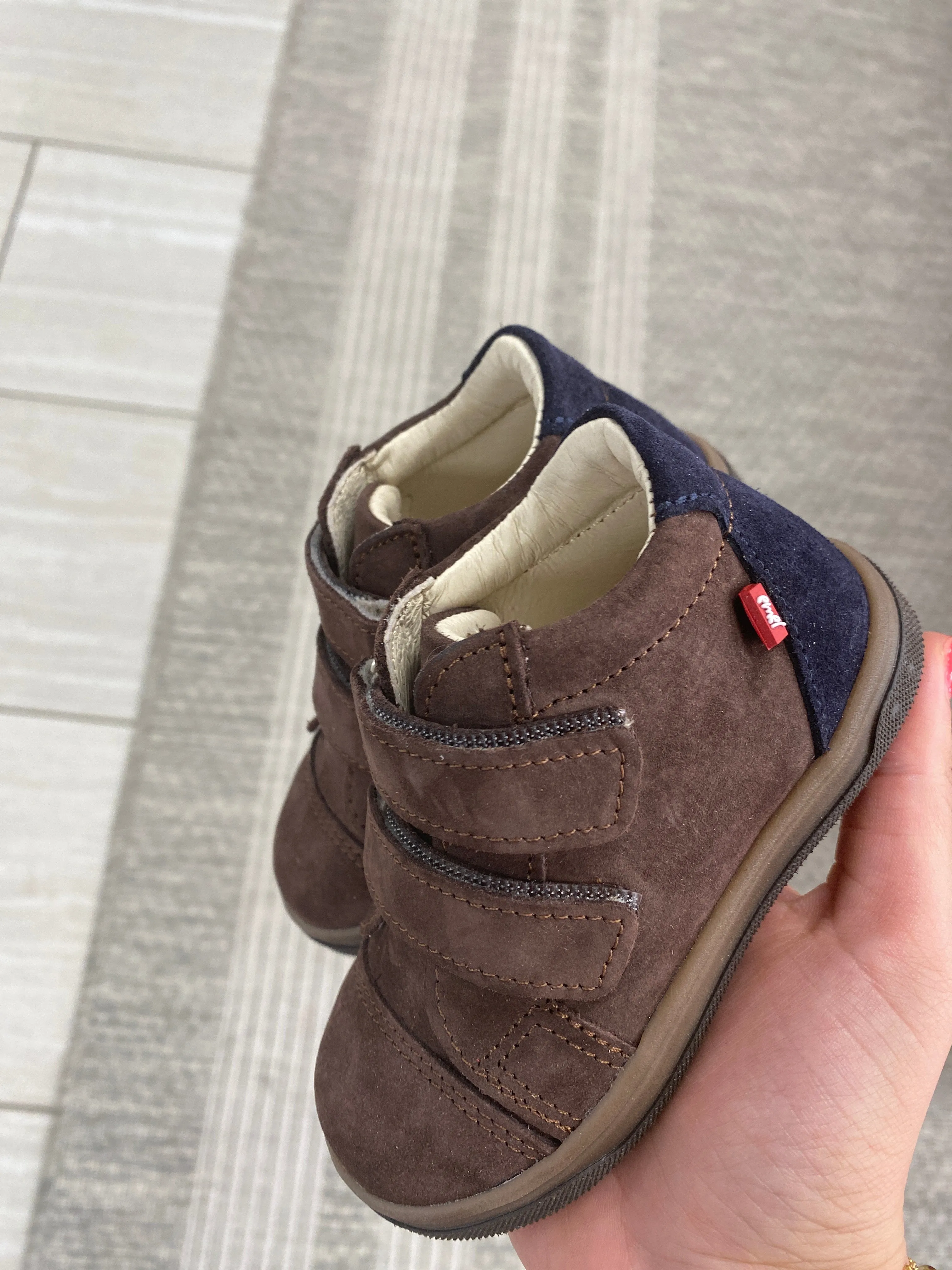 Emel Brown Nubuk Baby Sneaker