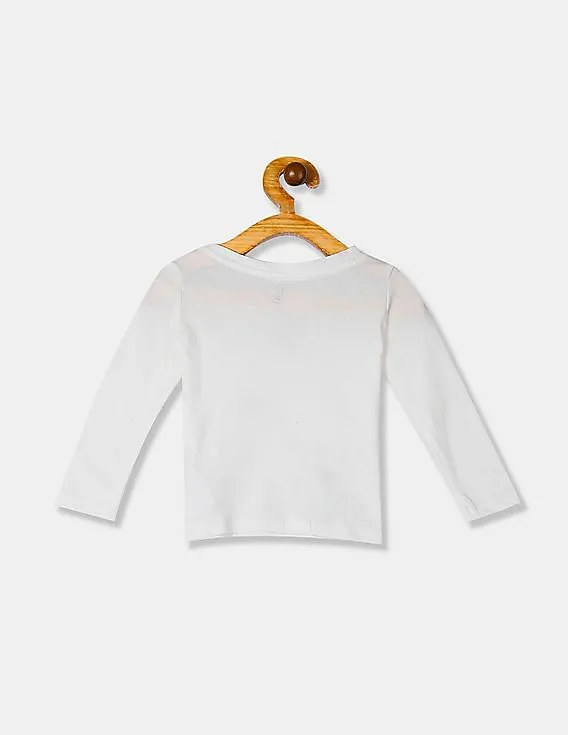 GAP Girls White Round Neck Graphic T-Shirt