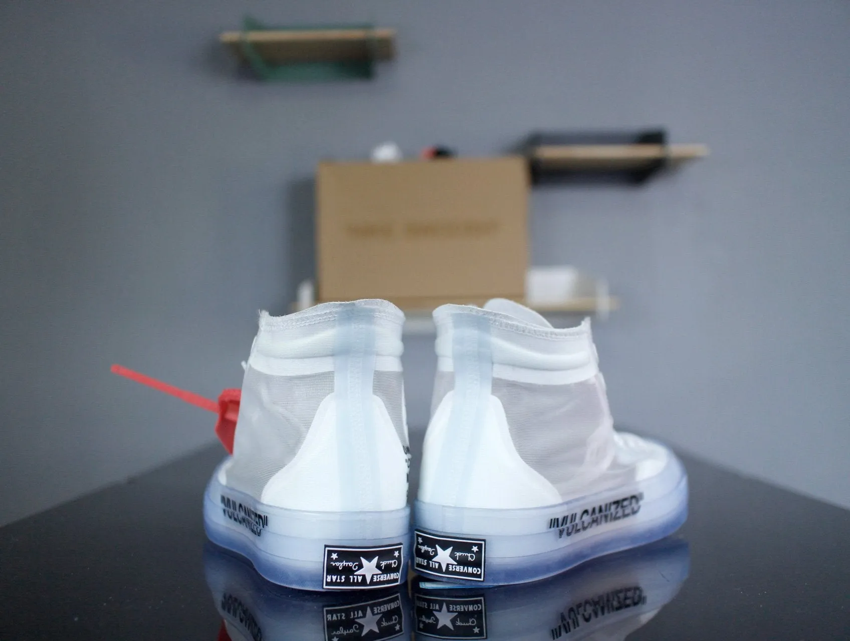 Off-White Converse Chuck 70