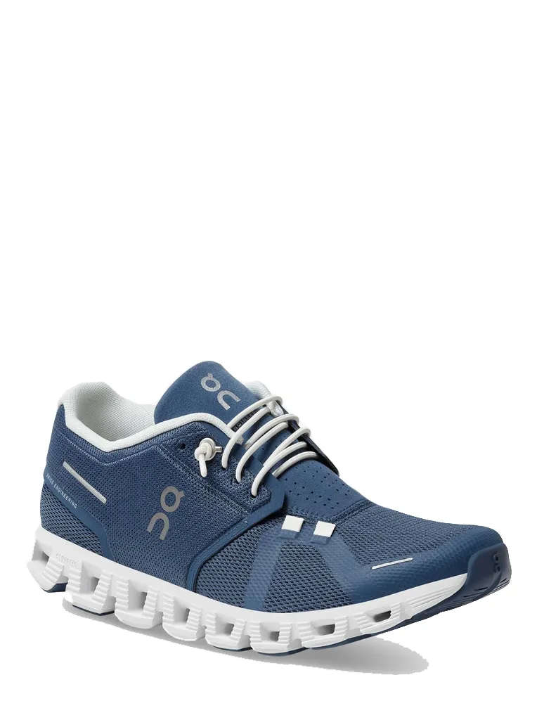 On Running Cloud 5 Sneaker in Denim/White