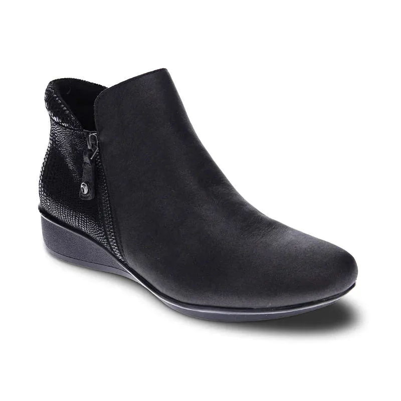 Revere Women's Damascus Boot - Black Lizard