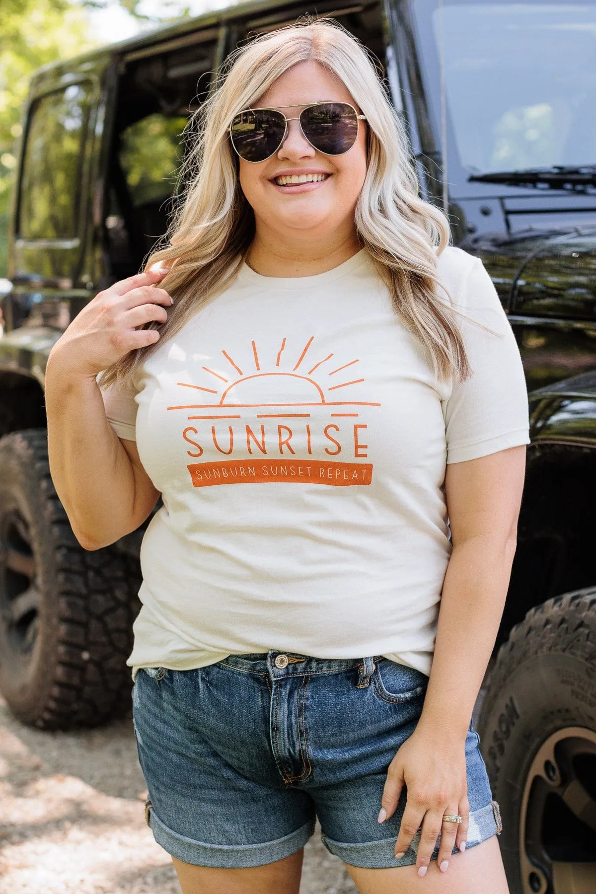 Sunrise Graphic Tee- Ivory