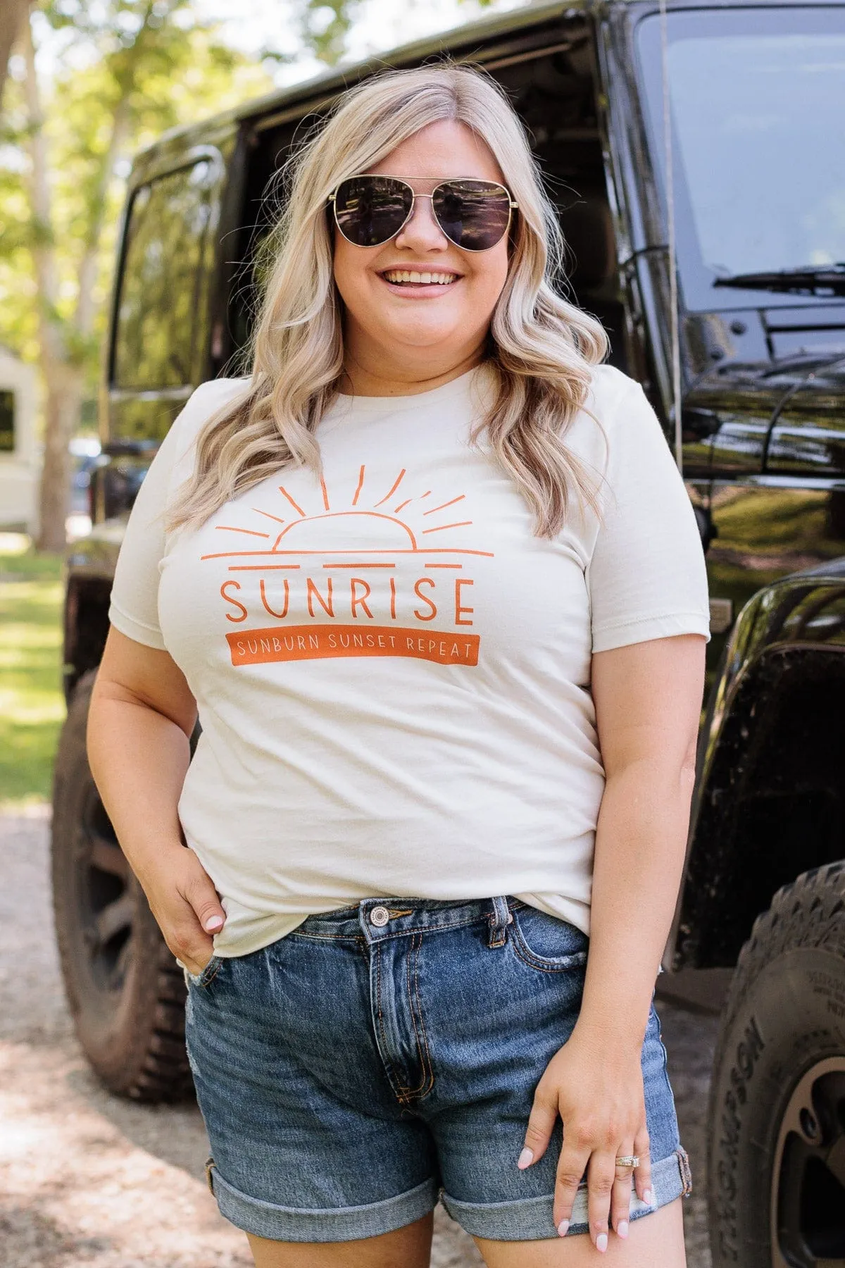 Sunrise Graphic Tee- Ivory