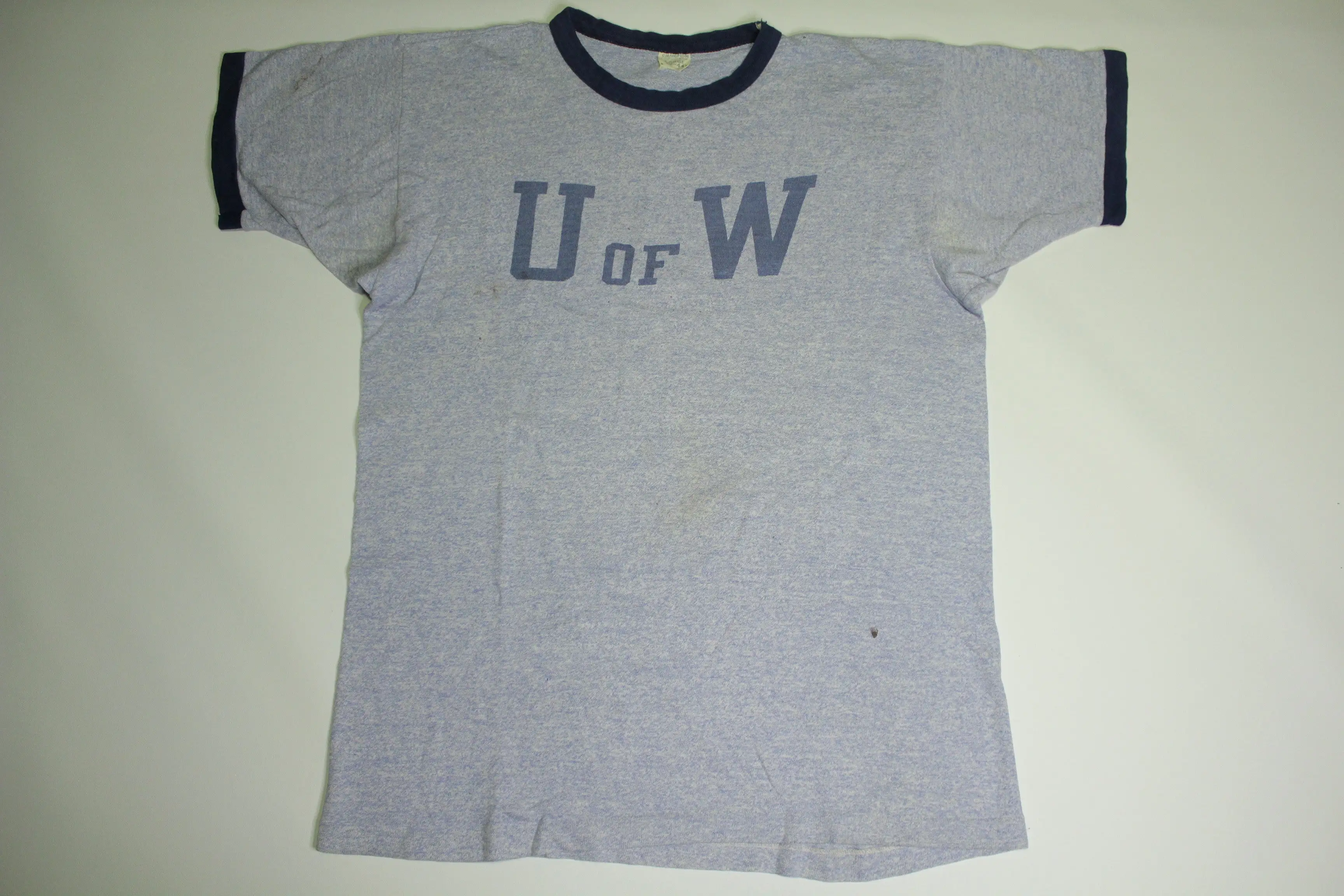 U of W University of Washington Huskies Vintage 60's Ringer Champion Blue T-Shirt